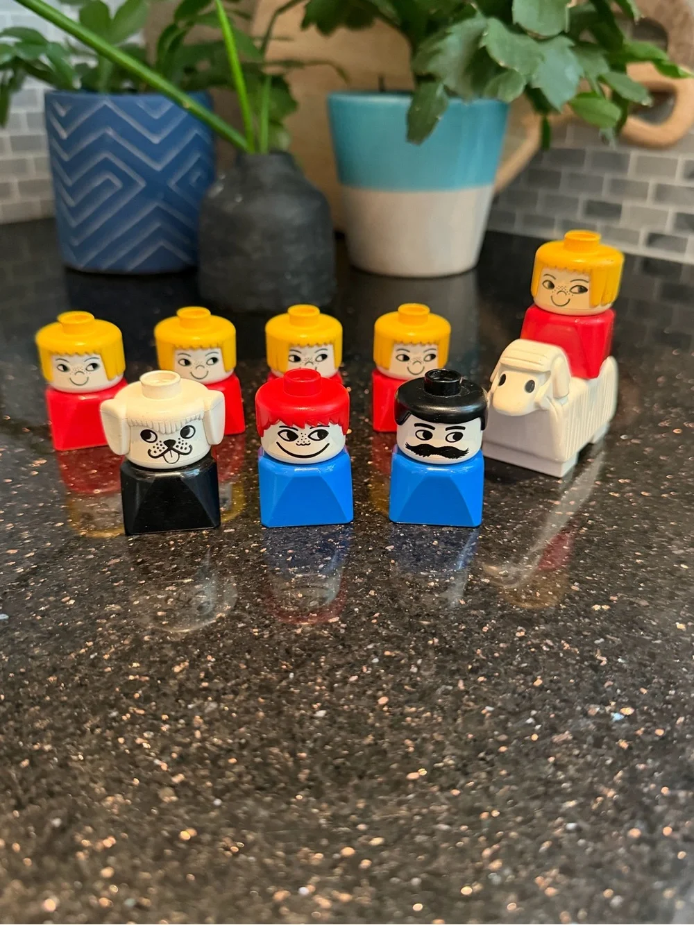 Vintage Lego Duplo Figures (9) - 1970s/1980s
